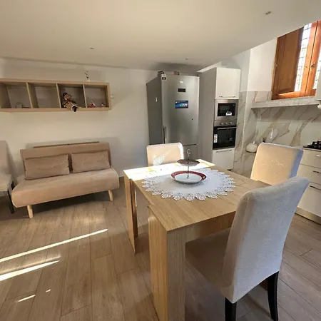 Appartement Gradevole In Corte *